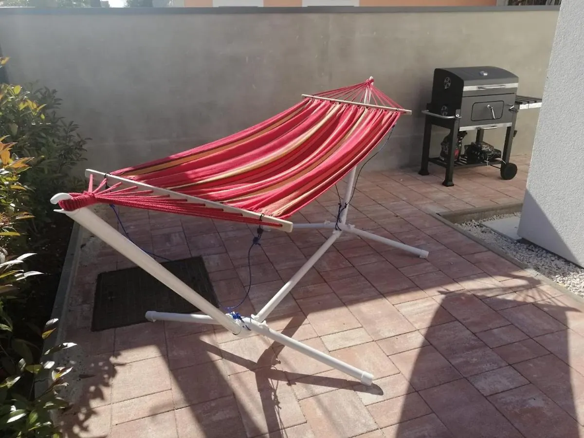 Punta Mary House With Apartment Umag