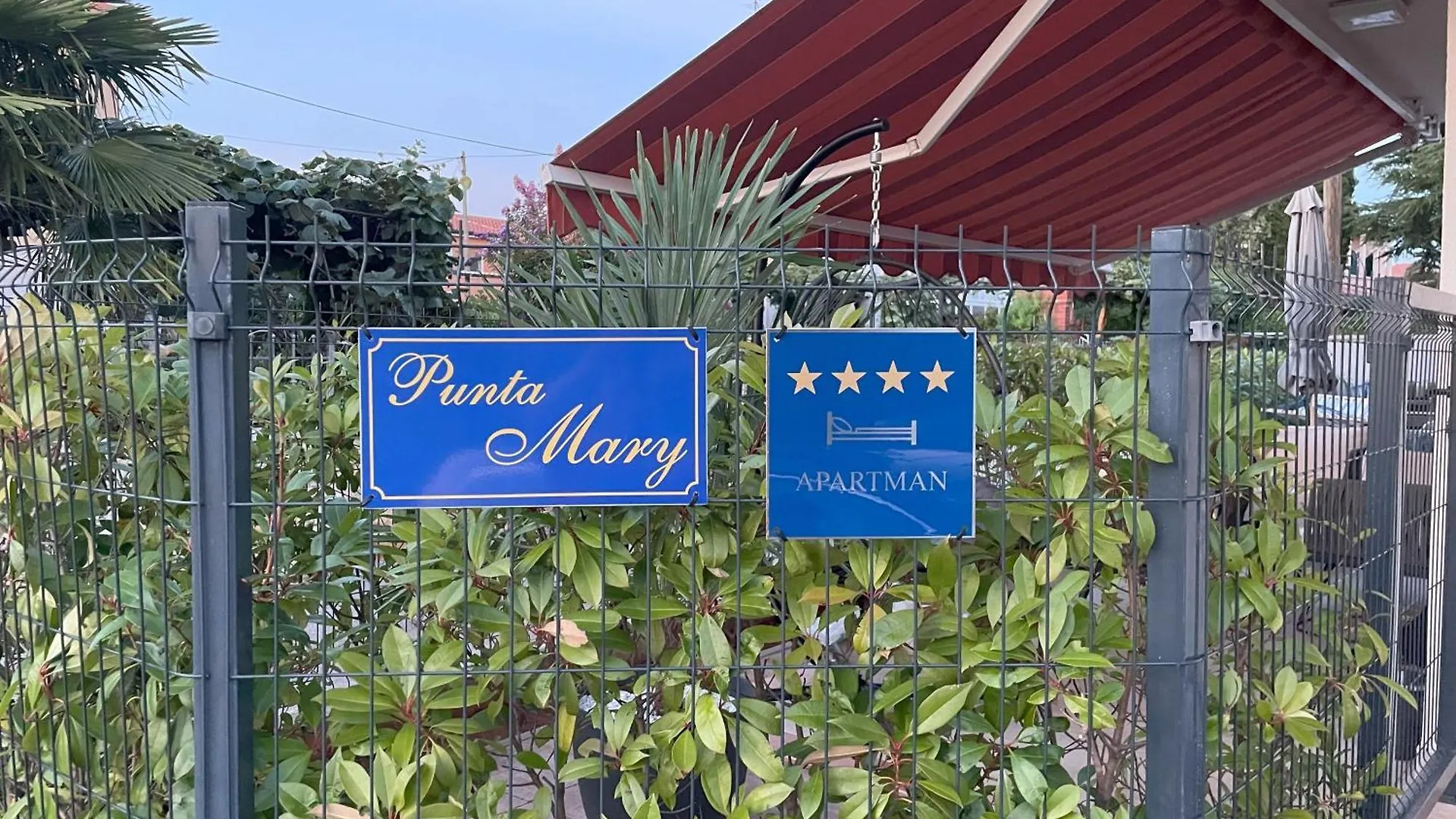 Punta Mary House With Apartment Umag
